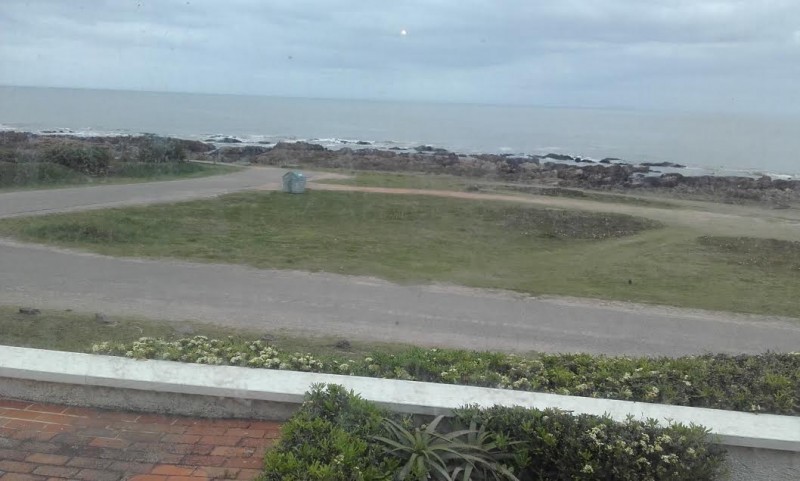 rancho antiguo en alquiler frente al mar